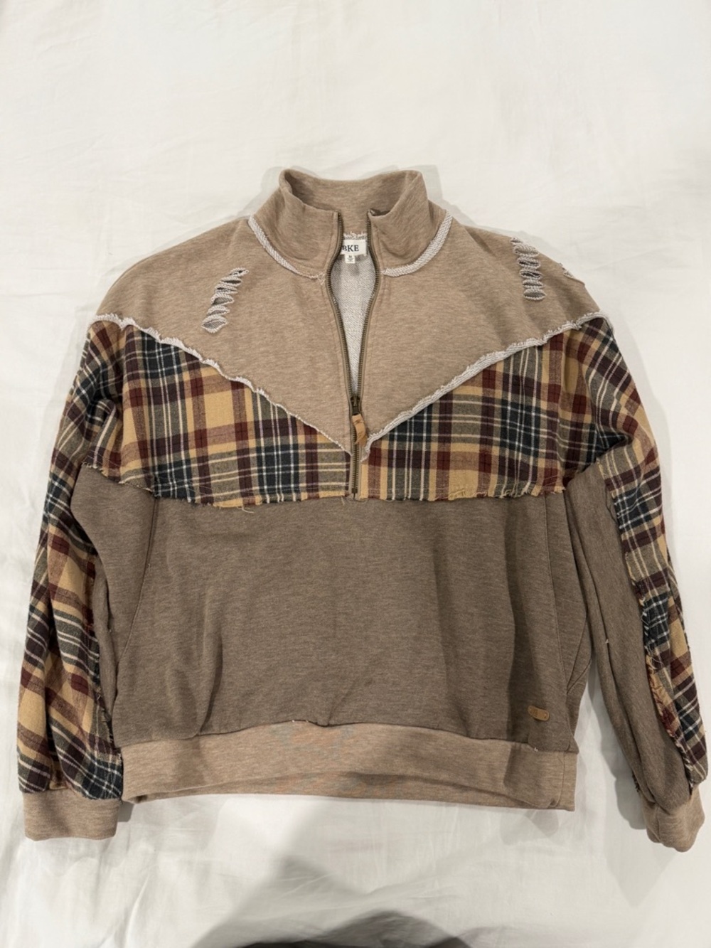 BKE Women's Taupe and Plaid Zip-Up Sweater